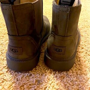 Ugg girls boots, never worn